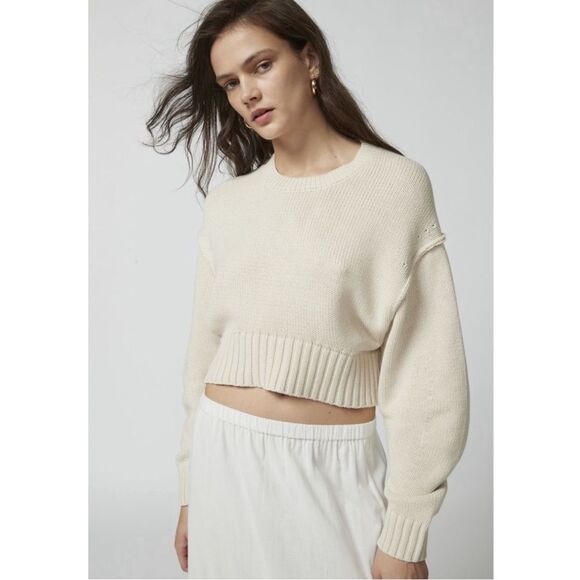 Urban Outfitters Aiden Pullover Sweater Ivory White Cropped Knit Top Size XS NWT - Picture 1 of 8